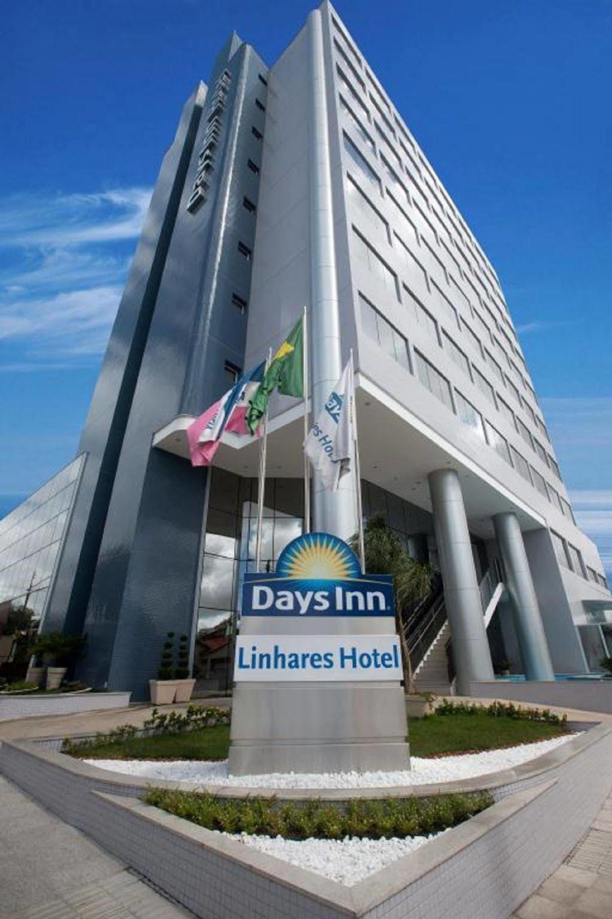 Days Inn By Wyndham Linhares Eksteriør billede