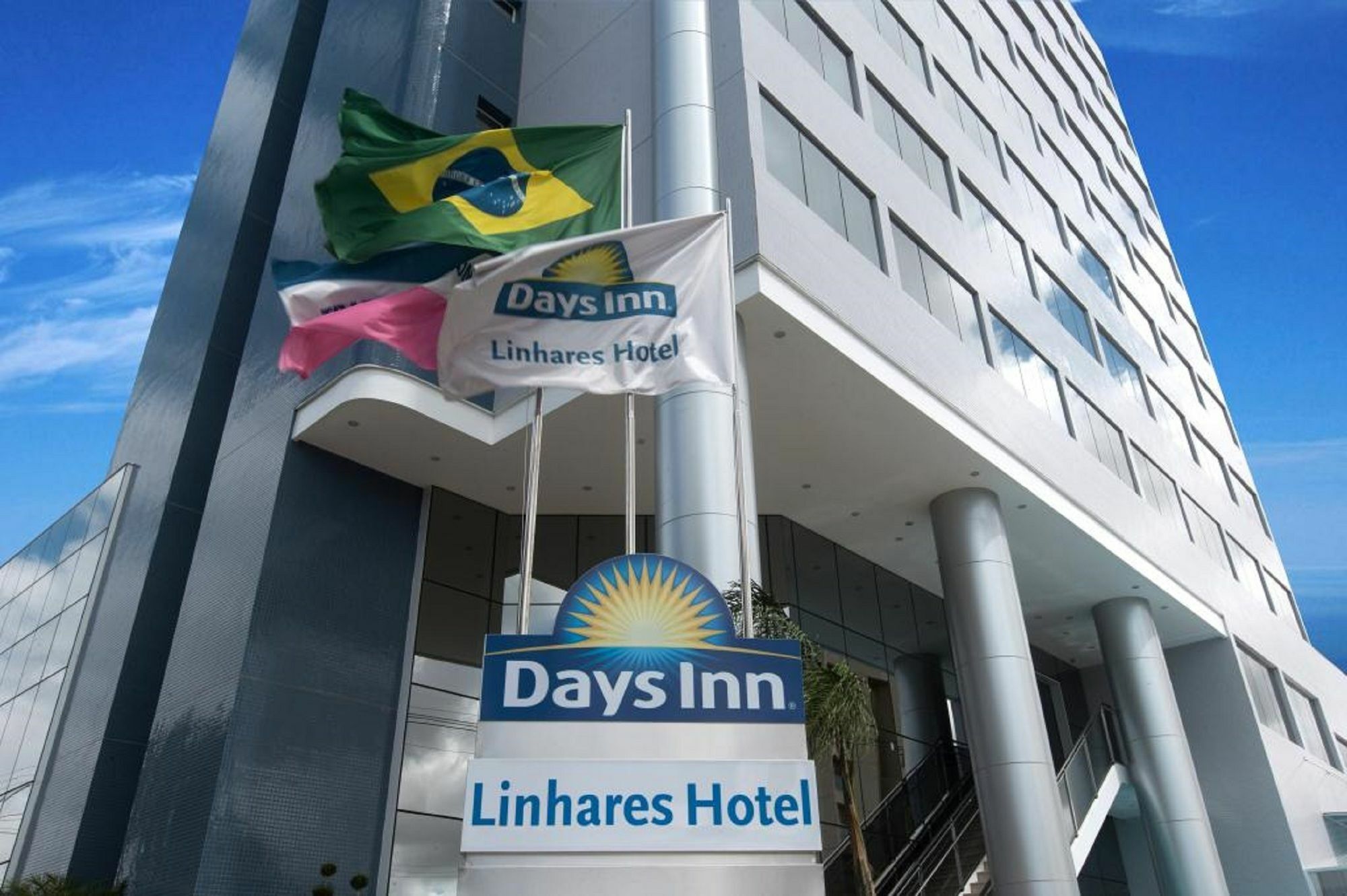 Days Inn By Wyndham Linhares Eksteriør billede